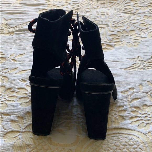 Vintage suede ASOS sandals - Picture 3 of 6